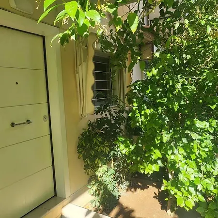 Independent And Newly Built In Kallithea, Next To Tavros Train Station, In A Nice Neighborhood Athens